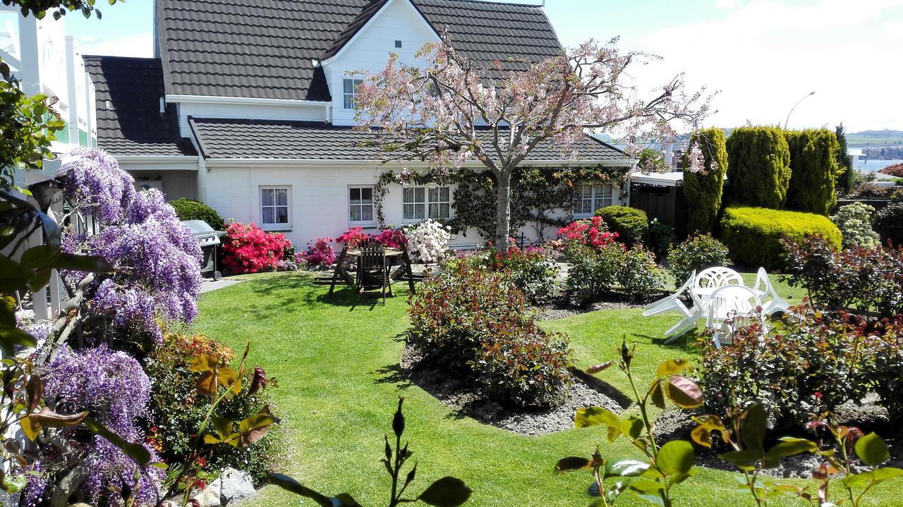 Phoenix Thermal Resort - Taupo Exterior foto